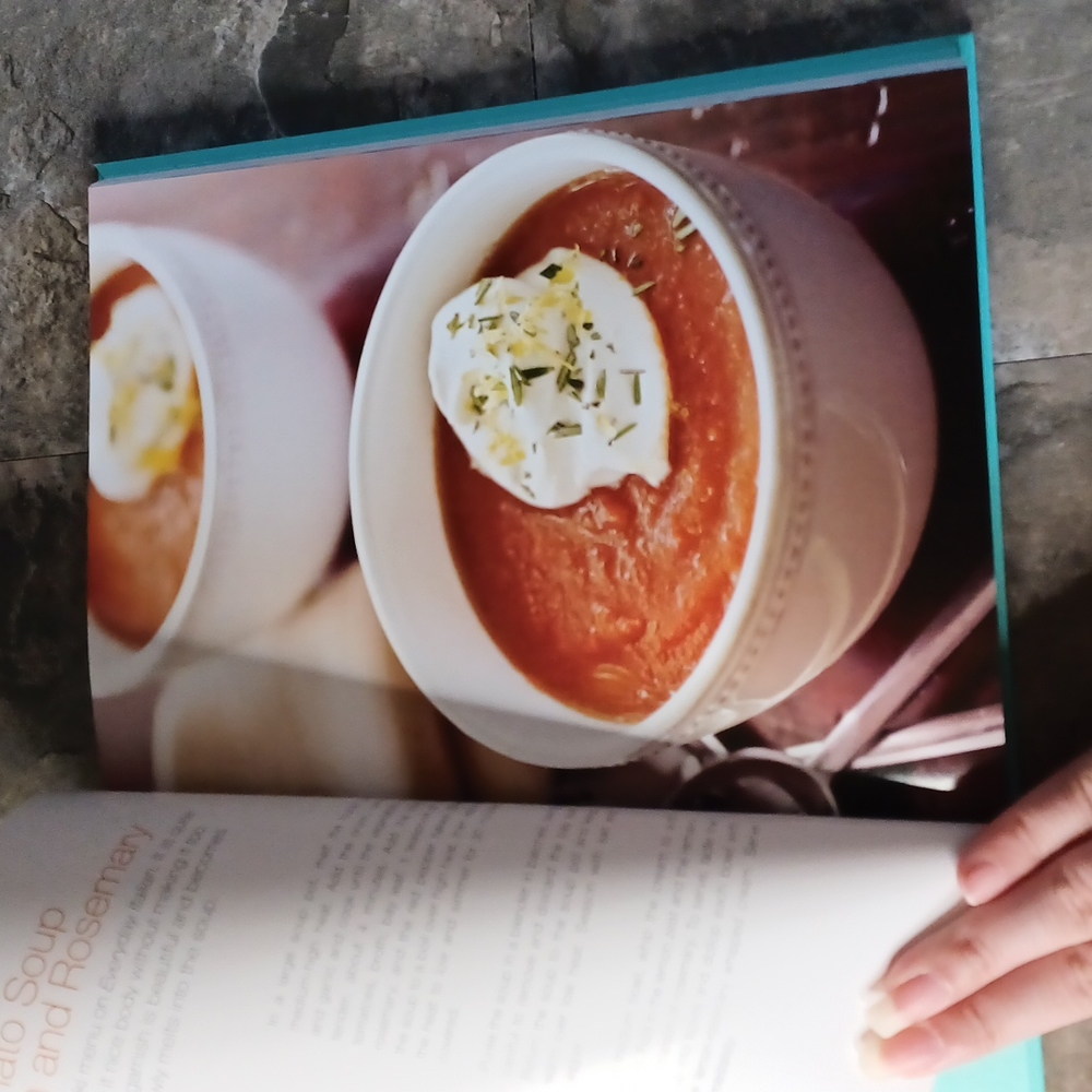 Giada's Kitchen Cookbook Hardback - Picture 10 of 14